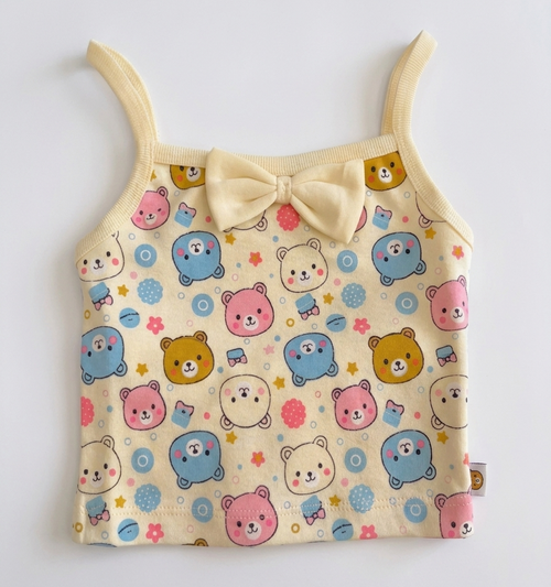 Baby Bear Print Sleeveless Top & Shorts Set – Cute Summer Outfit 🧸✨
